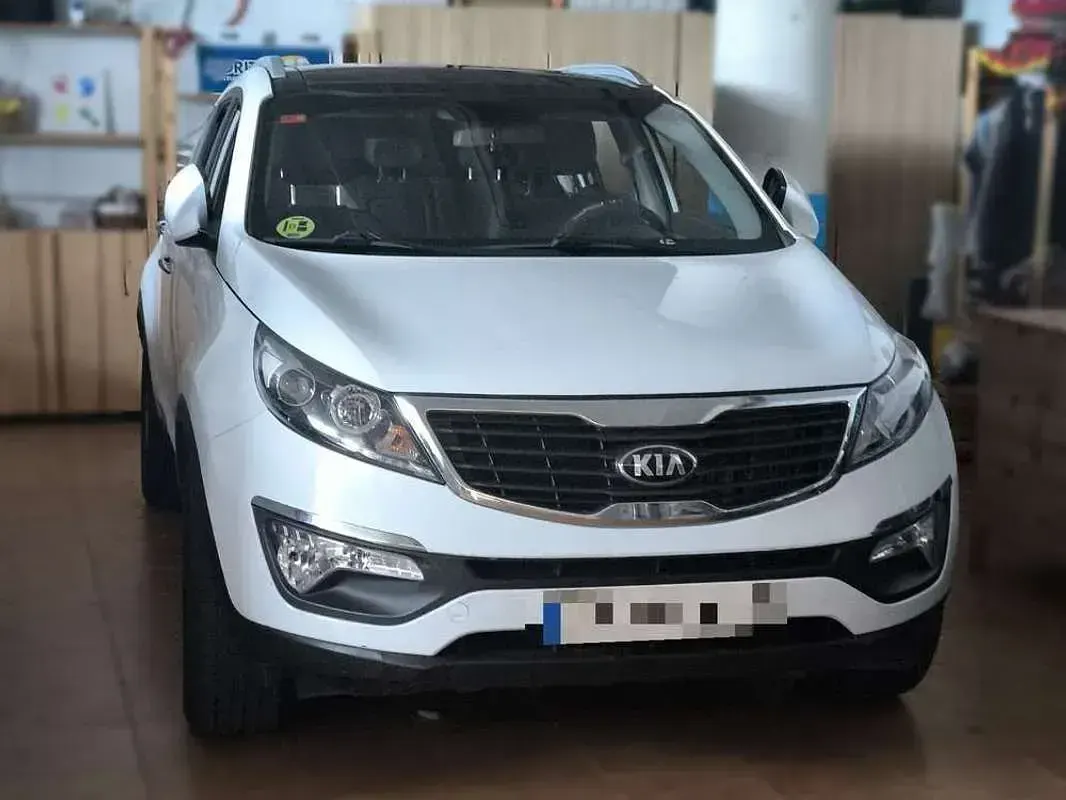 Usado Kia Sportage 116 CV (85 kW) 2013 Blanco SUV