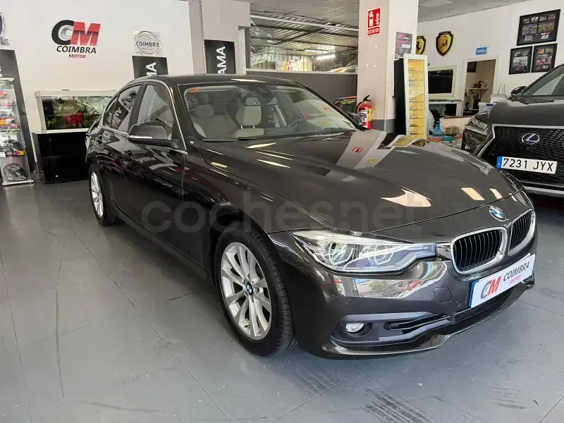 Usado BMW 330 258 CV (189 kW) 2016 Negro Berlina