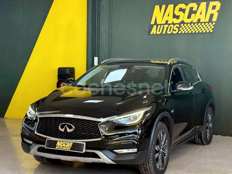 Usado Infiniti QX30 Premium 170 CV (125 kW) 2017 Negro SUV