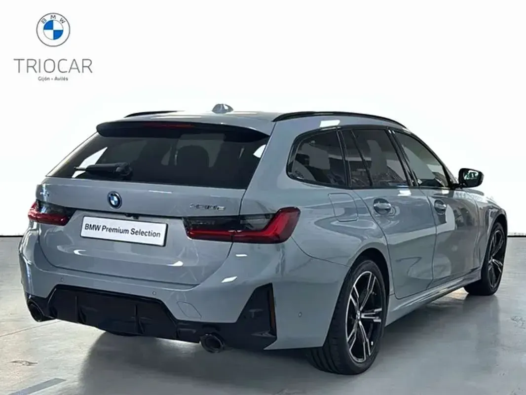Usado BMW 330e Comfort Edition 292 CV (214 kW) 2025 Familiar