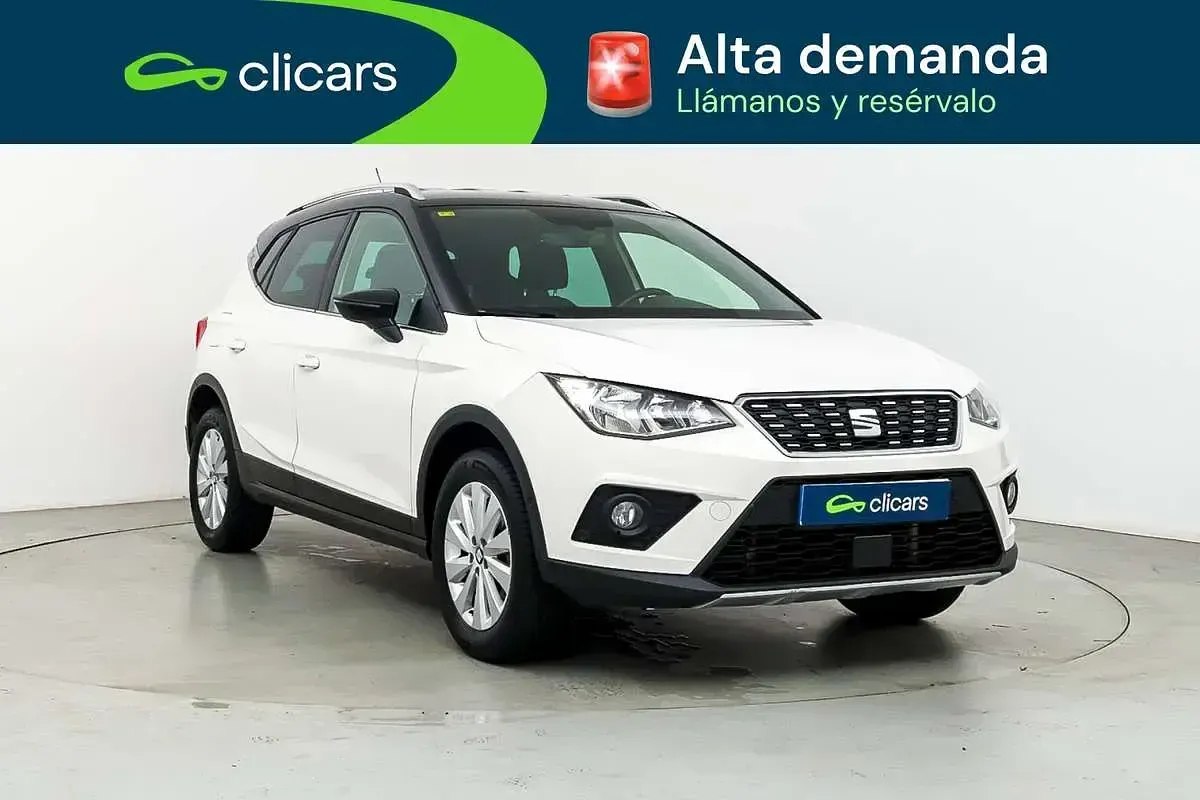 Usado Seat Arona Ecomotive 116 CV (85 kW) 2018 Blanco SUV