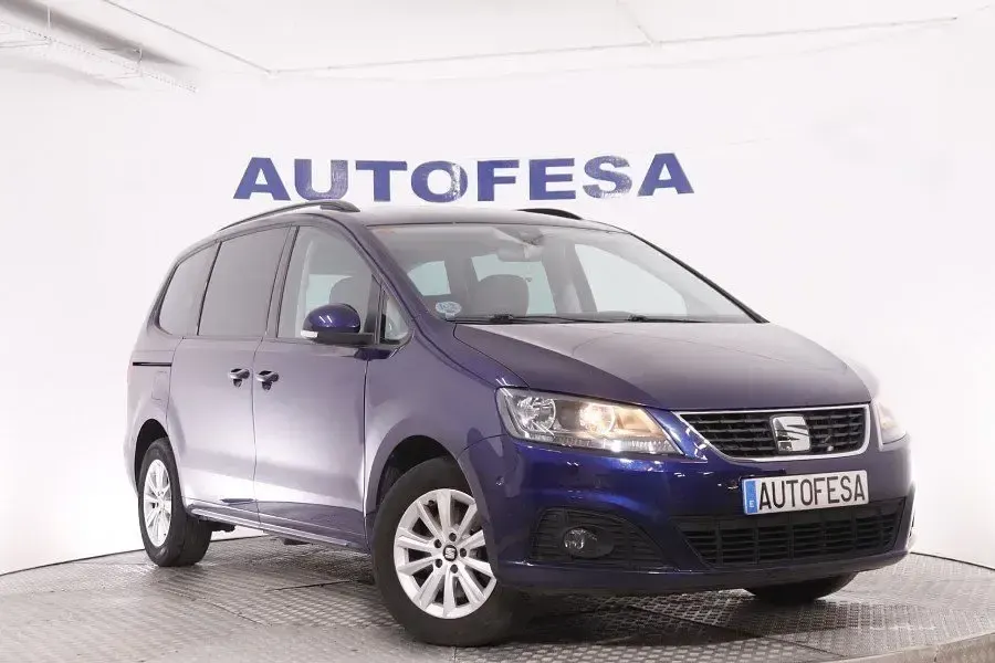 Usado Seat Alhambra Style 150 CV (110 kW) 2019 Azul Monovolumen