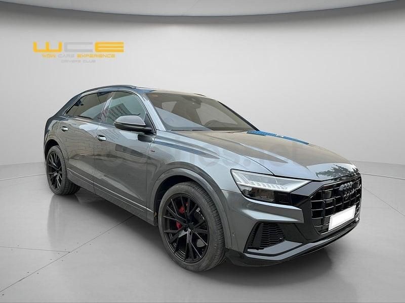 Usado Audi Q8 462 CV (339 kW) 2021 Gris / plata SUV