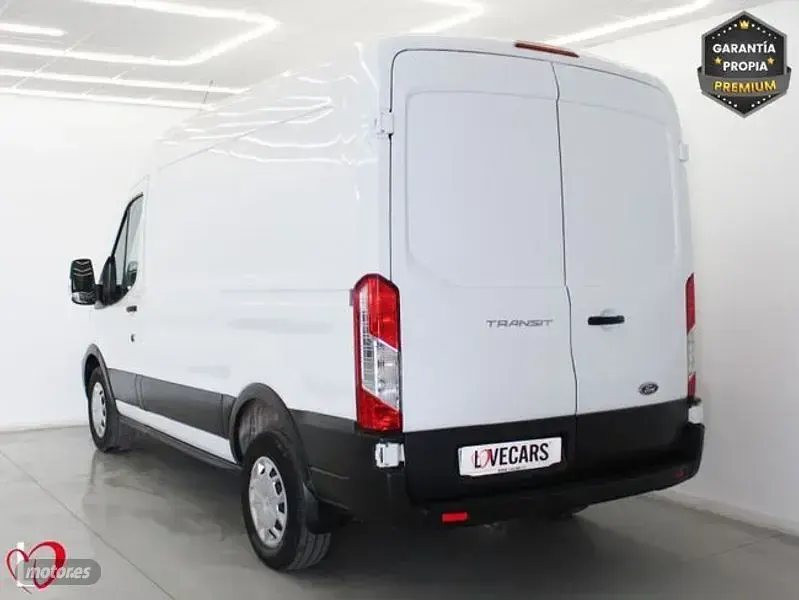 Usado Ford Transit 131 CV (96 kW) 2022 Blanco Van