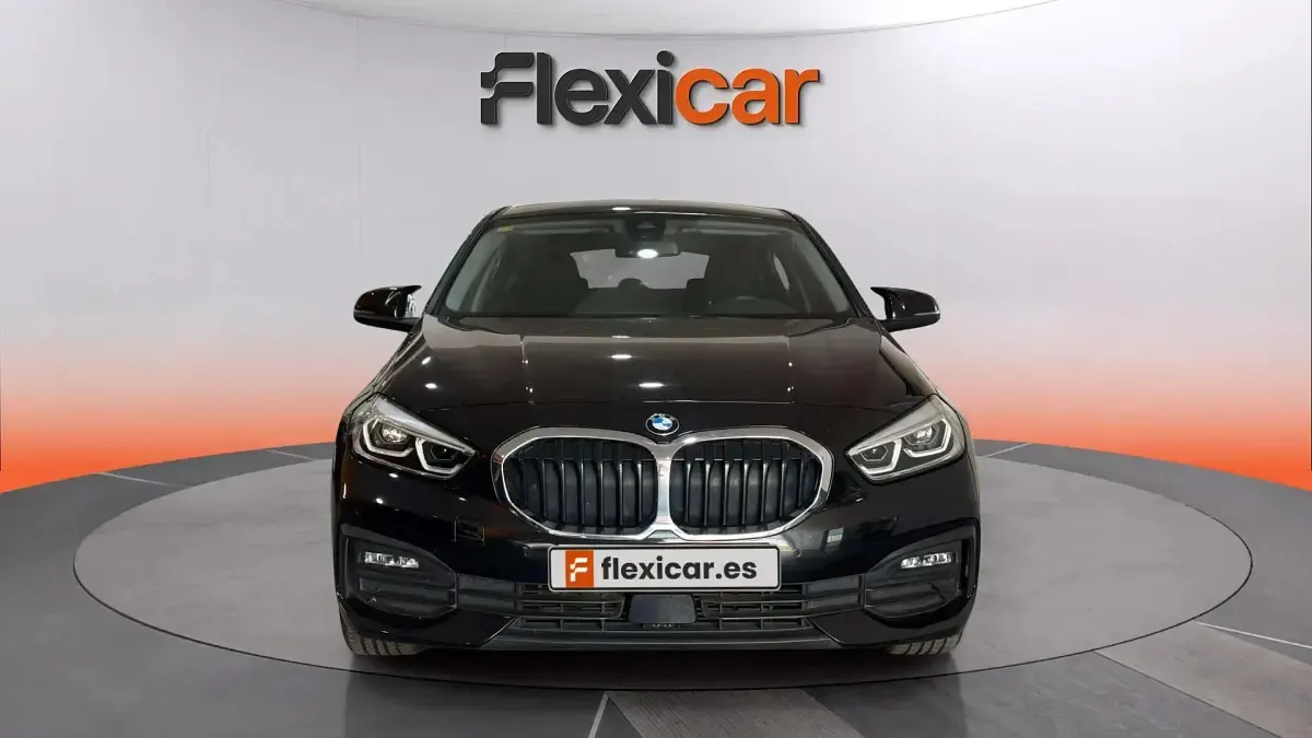 Usado BMW 116 116 CV (85 kW) 2021 Negro Utilitario
