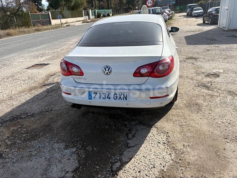 Usado VW Passat 140 CV (102 kW) 2010 Blanco Berlina
