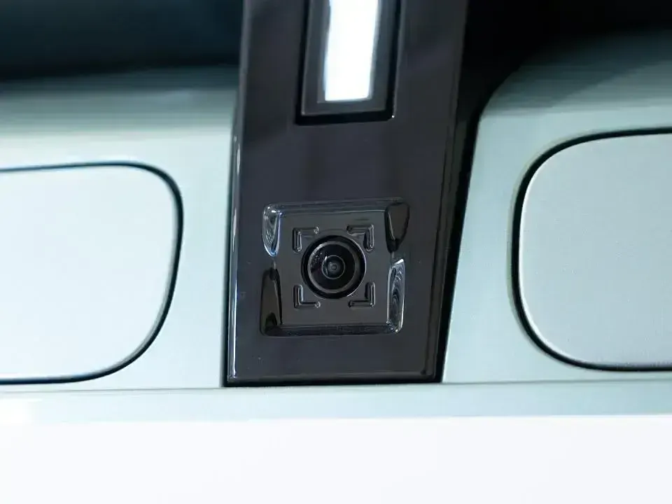 Nuevo Lancia Ypsilon 114 kW (156 CV) 2026 Verde Utilitario