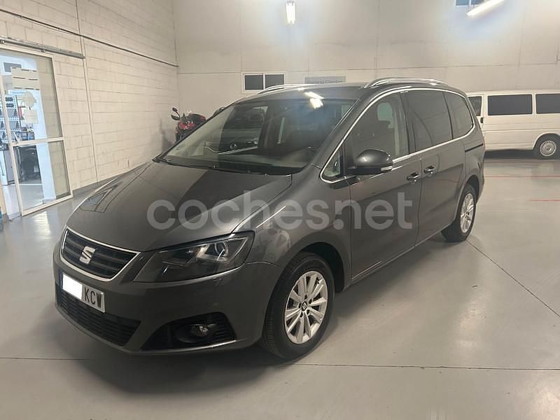 Gris / plata Usado 2017 Seat Alhambra Monovolumen | 20.900 € (Precio justo) - Imagen 1/4
