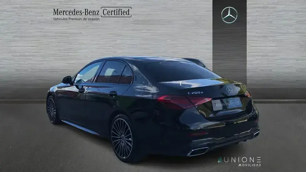 Usado Mercedes C200 163 CV (119 kW) 2025 Negro Berlina