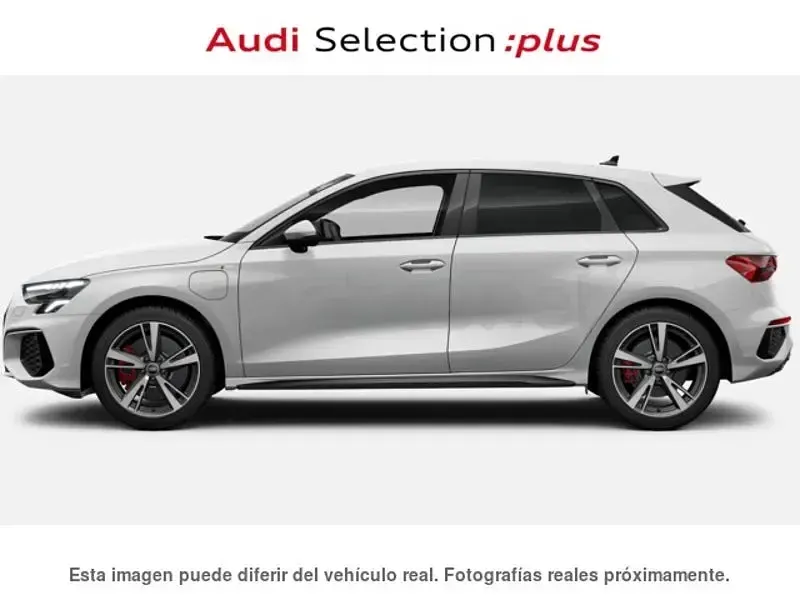 Usado Audi A3 Ambiente 245 CV (180 kW) 2023 Blanco Berlina