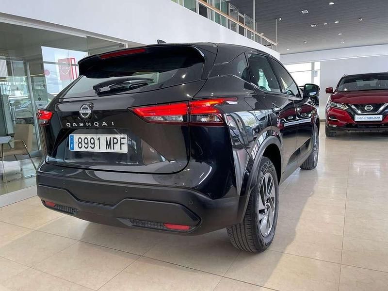 Usado Nissan Qashqai Acenta 158 CV (116 kW) 2024 Negro SUV