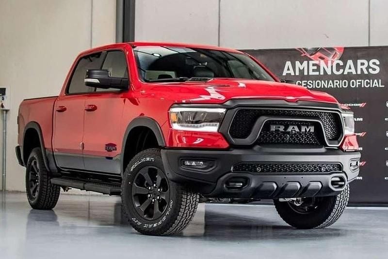 Nuevo RAM 1500 400 CV (294 kW) 2025 Rojo Recogida