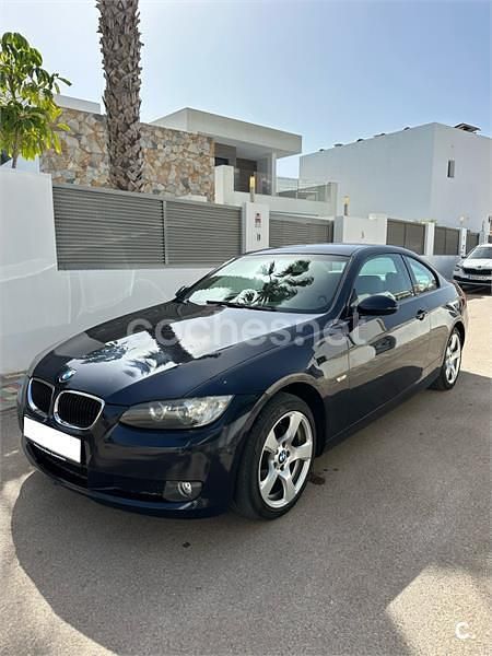 Usado BMW 320 170 CV (125 kW) 2008 Azul Coupe