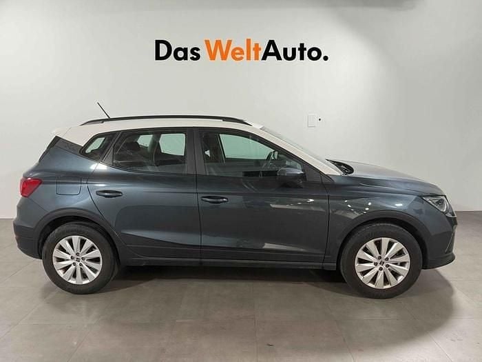 Usado Seat Arona Style 115 CV (84 kW) 2025 Gris SUV