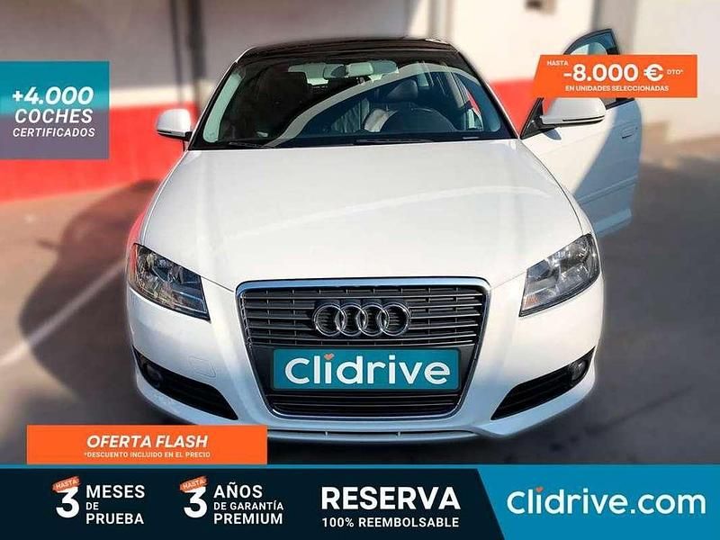 Usado Audi A3 Sportback Attraction 105 CV (77 kW) 2009 Blanco Utilitario