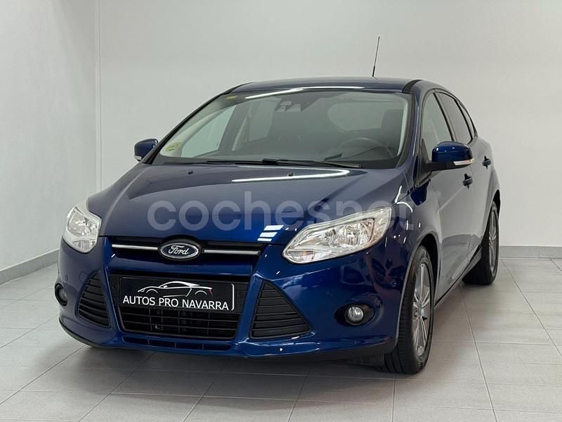Azul Usado 2014 Ford Focus Berlina | 7300 € (Precio justo) - Imagen 1/4