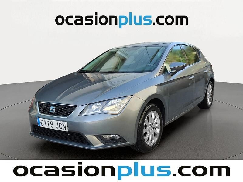 Usado Seat Leon Style 105 CV (77 kW) 2015 Gris Utilitario