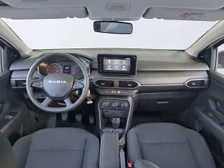 Usado Dacia Sandero Essentiel 101 CV (74 kW) 2022 Rojo Berlina