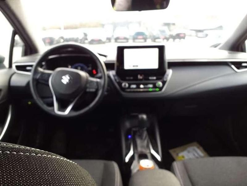 Usado Suzuki Swace 140 CV (102 kW) 2024 Negro Familiar