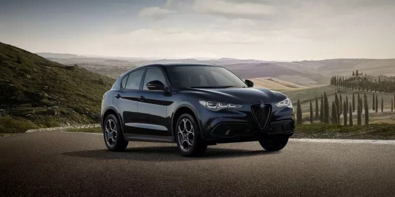 Negro Nuevo 2025 Alfa Romeo Stelvio Sprint SUV | 53.299 € (Buen precio) - Imagen 1/4