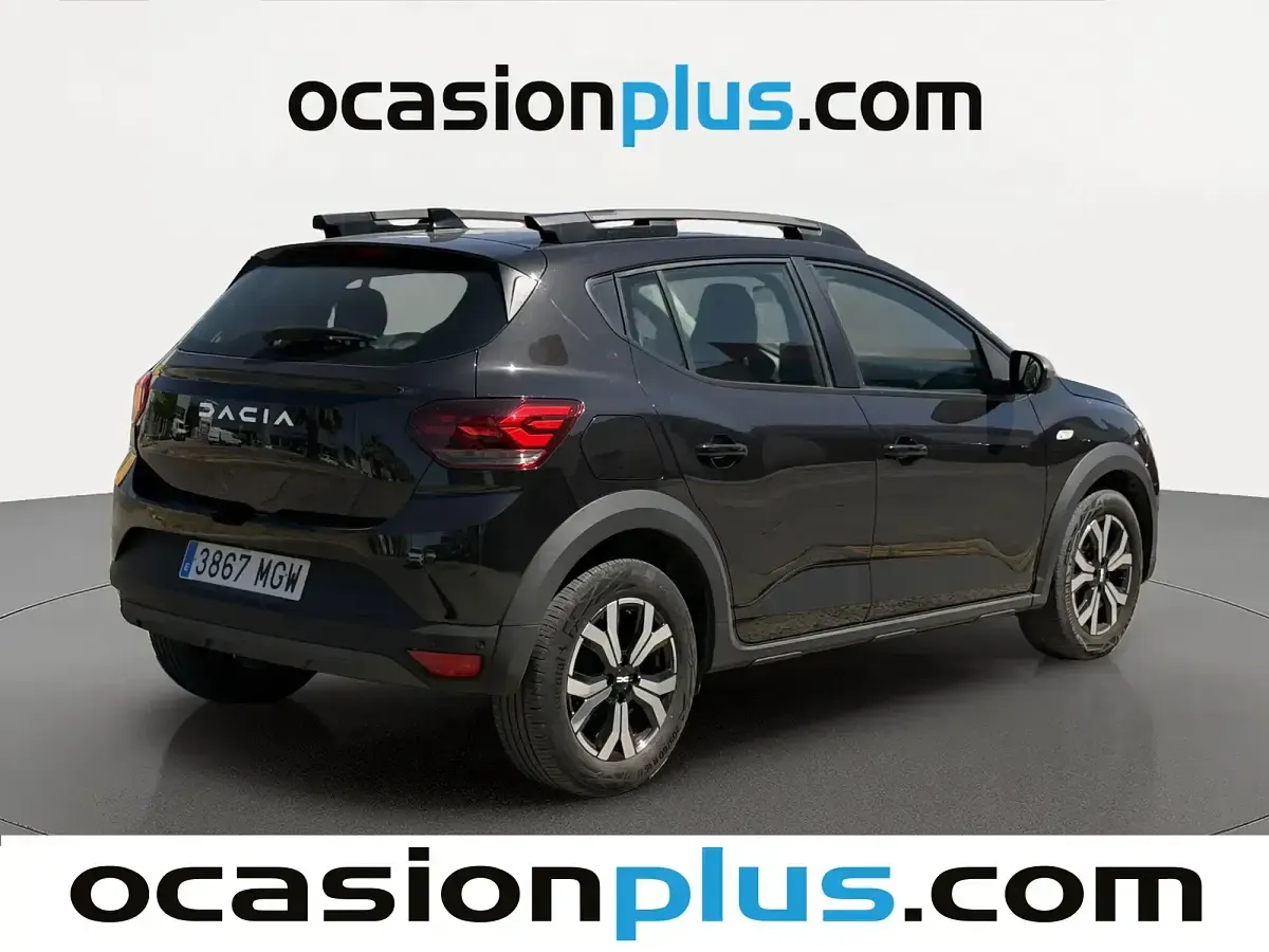 Usado Dacia Sandero Expression 110 CV (80 kW) 2023 Negro Berlina