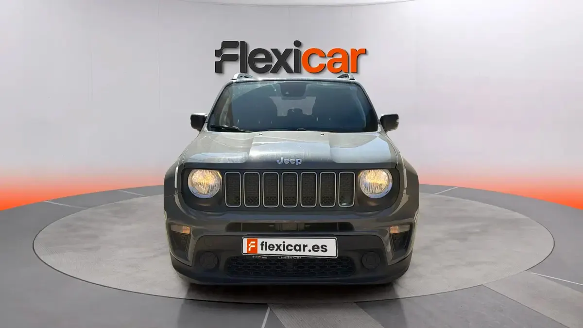Usado Jeep Renegade Night Eagle 120 CV (88 kW) 2022 Gris SUV