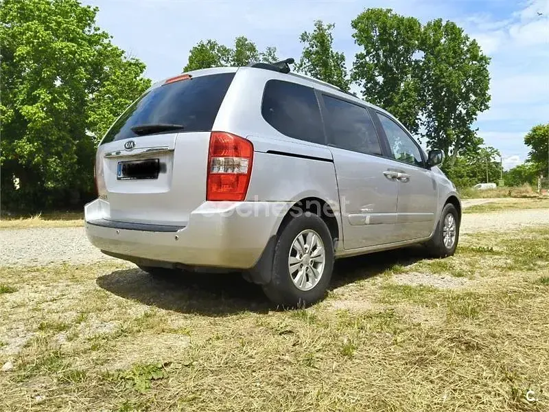 Usado Kia Carnival 195 CV (143 kW) 2011 Blanco Monovolumen
