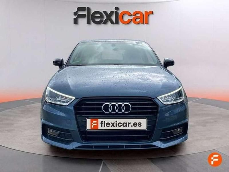 Usado Audi A1 116 CV (85 kW) 2017 Azul Utilitario