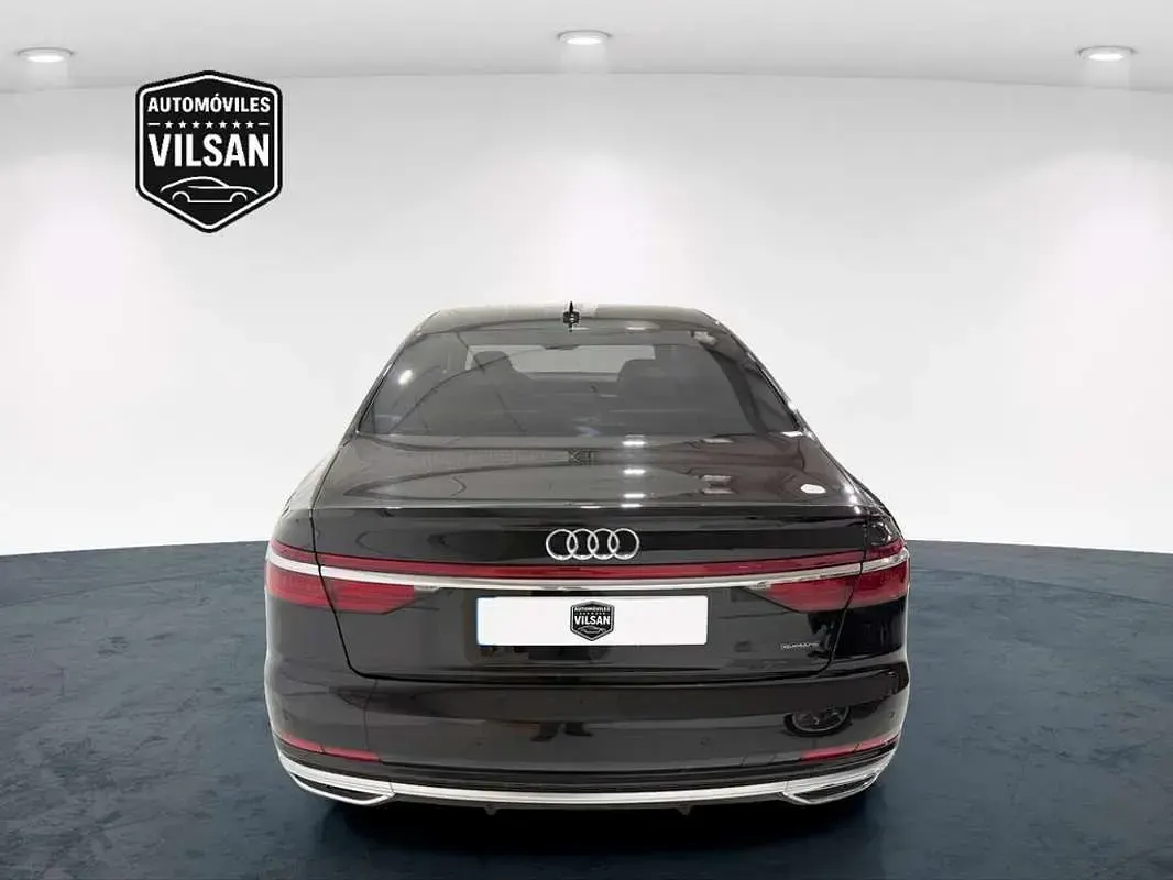 Usado Audi A8 286 CV (210 kW) 2020 Negro Berlina