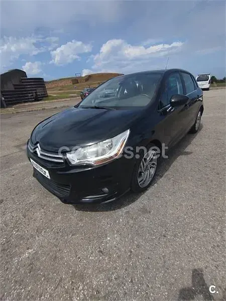 Usado Citroën C4 120 CV (88 kW) 2012 Negro Berlina