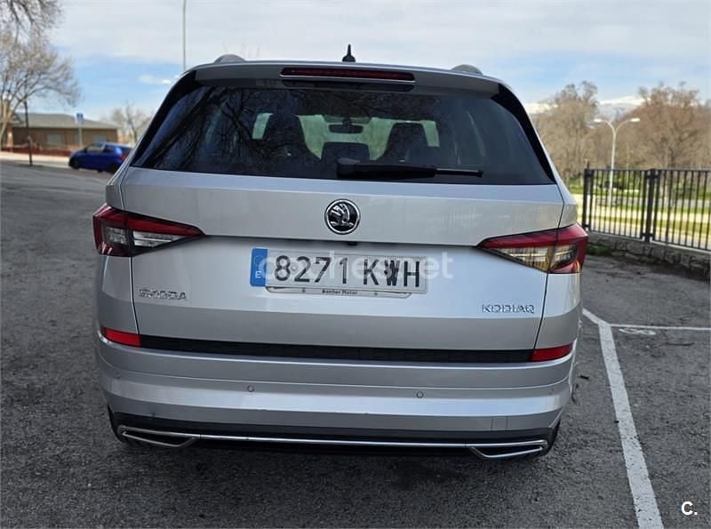 Usado Skoda Kodiaq SportLine 150 CV (110 kW) 2019 Gris / plata SUV