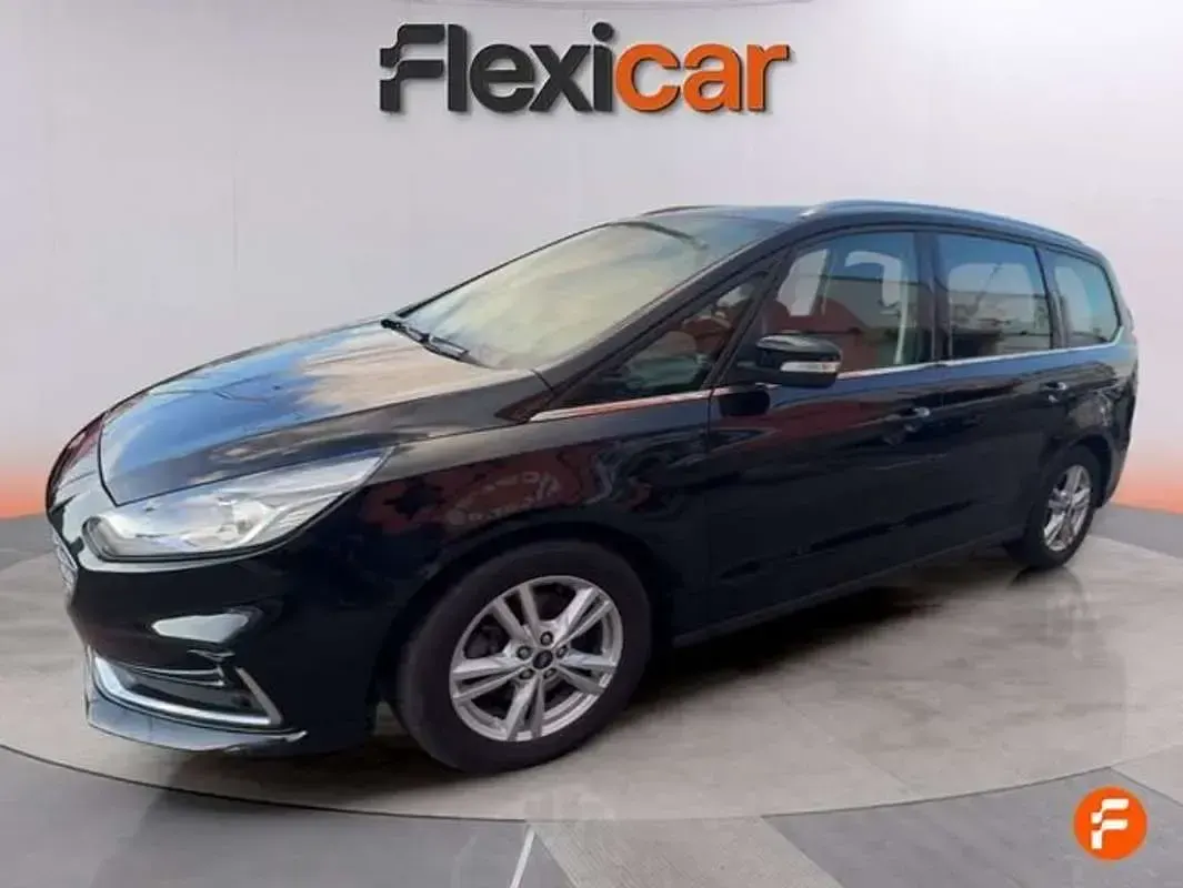 Usado Ford Galaxy Titanium 150 CV (110 kW) 2021 Negro Monovolumen