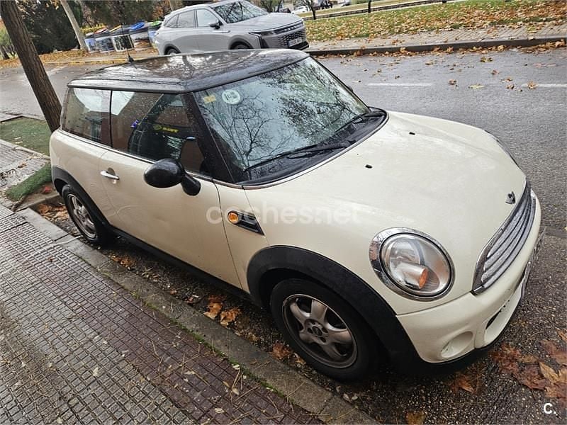Usado Mini Cooper D 110 CV (80 kW) 2010 Blanco Utilitario