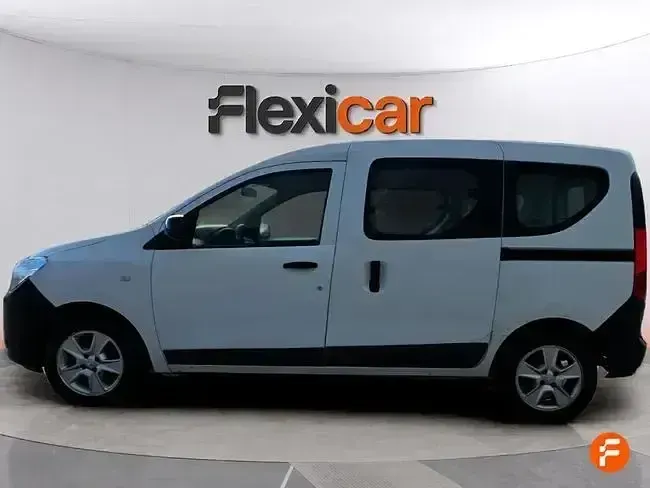 Usado Dacia Dokker Essentiel 95 CV (69 kW) 2020 Blanco Monovolumen
