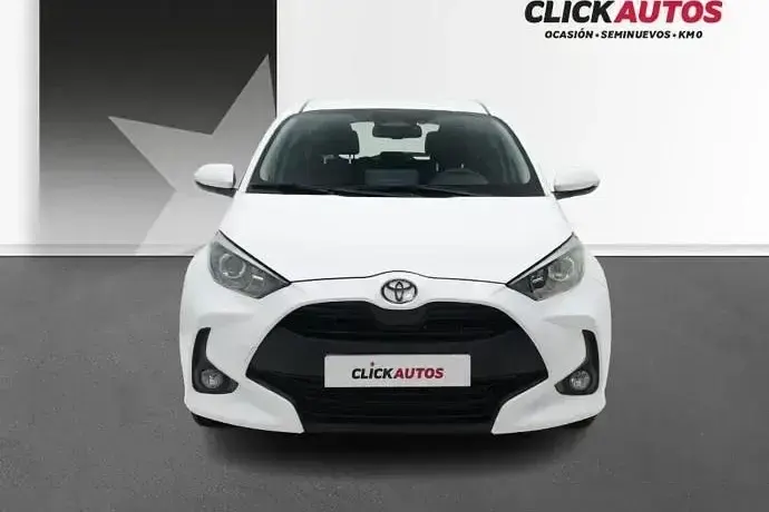 Usado Toyota Yaris Business Edition 116 CV (85 kW) 2025 Utilitario
