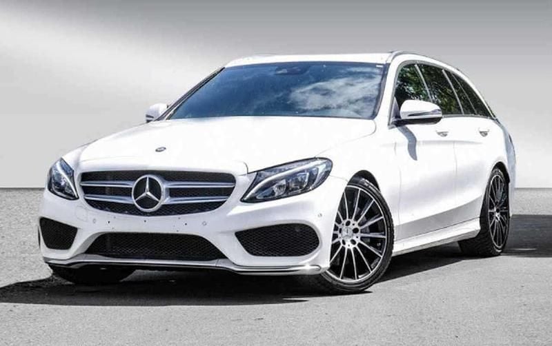 Usado Mercedes C250 AMG 211 CV (155 kW) 2015 Blanco Familiar