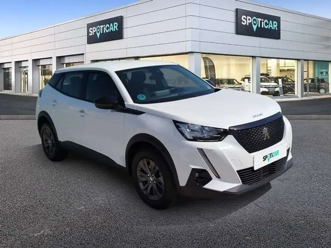 Usado Peugeot 2008 Active 101 CV (74 kW) 2022 Blanco SUV