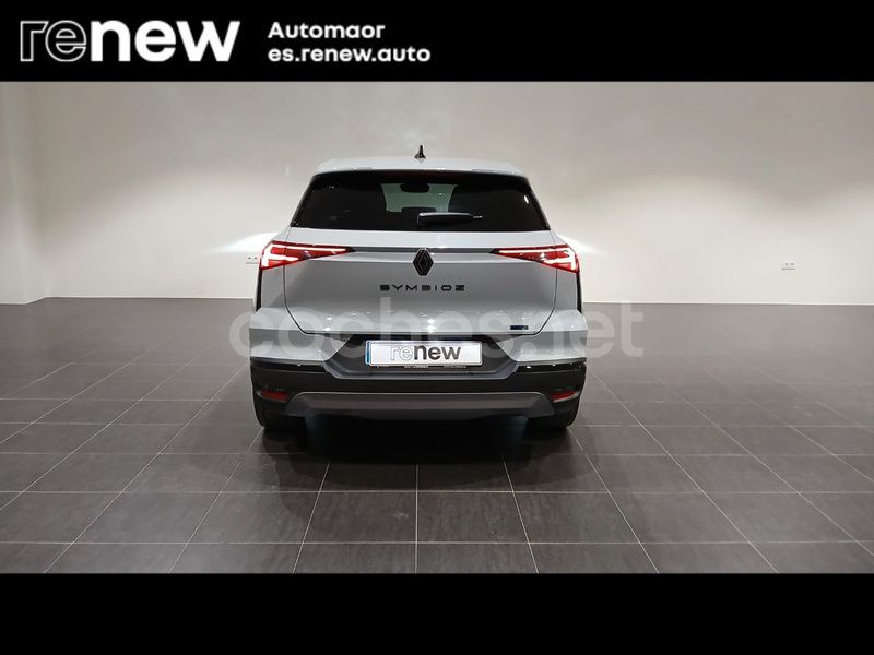 Usado Renault Symbioz Esprit Alpine 145 CV (106 kW) 2024 Gris / plata SUV