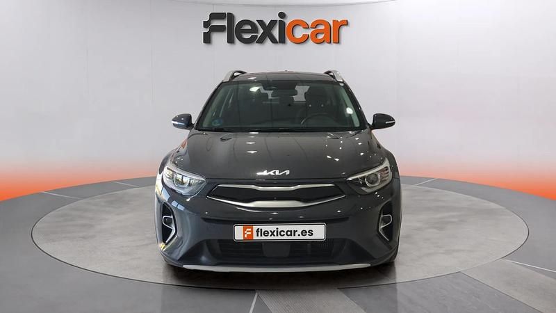 Usado Kia Stonic 120 HP (88 kW) 2021 Cinzento SUV