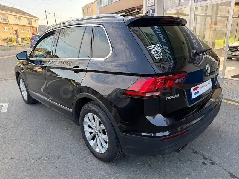 Usado VW Tiguan Advance 115 CV (84 kW) 2017 Azul SUV