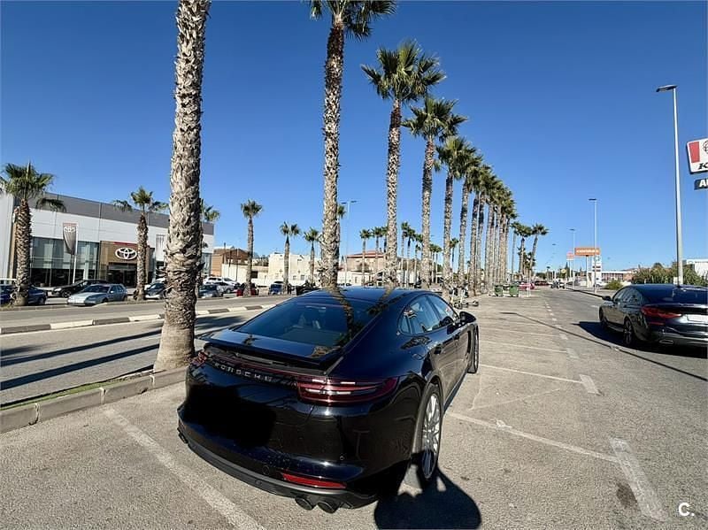 Usado Porsche Panamera 4 462 CV (339 kW) 2018 Negro Berlina
