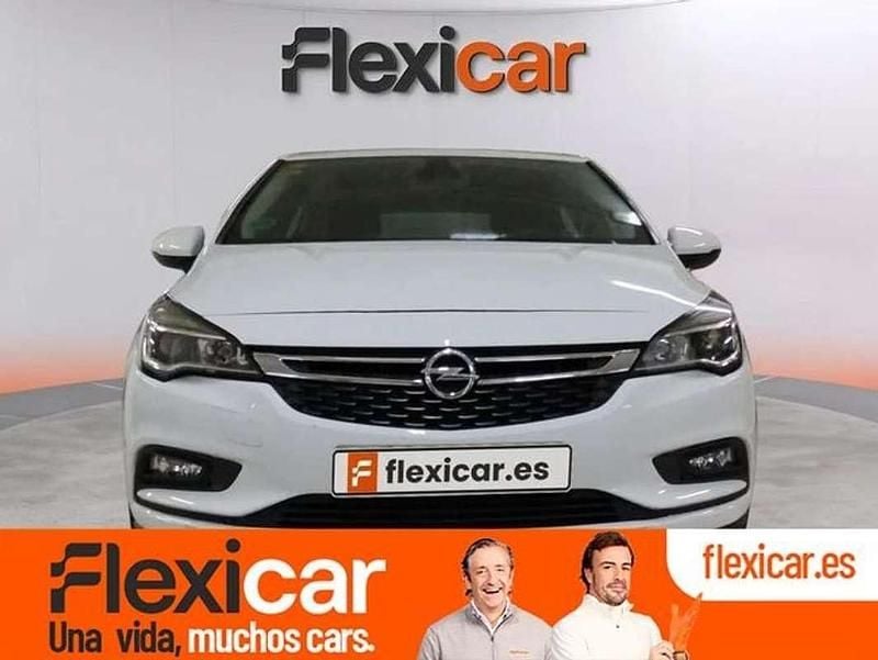Blanco Usado 2017 Opel Astra Business Utilitario | 9390 € (Buen precio) - Imagen 1/4