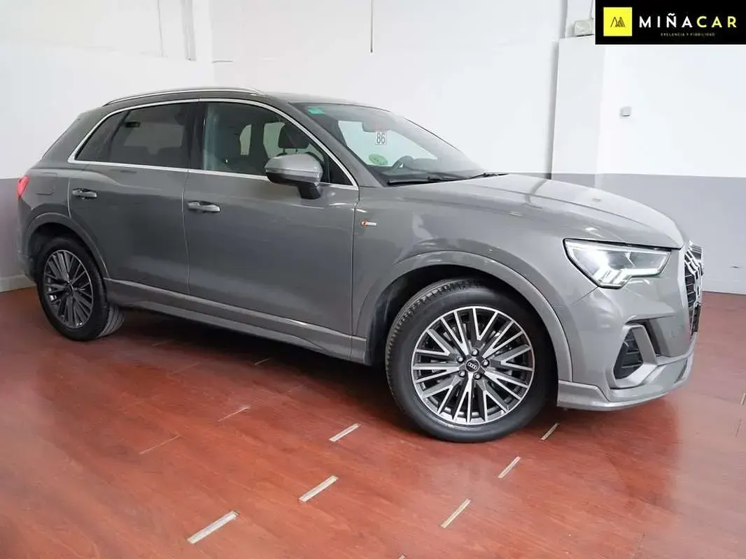 Usado Audi Q3 S-Line 245 CV (180 kW) 2022 Verde SUV