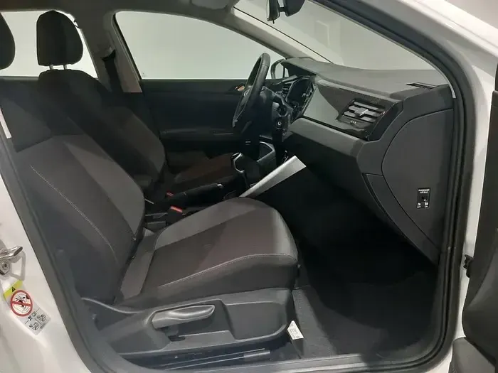 Usado VW Polo Advance 95 CV (69 kW) 2021 Blanco Utilitario