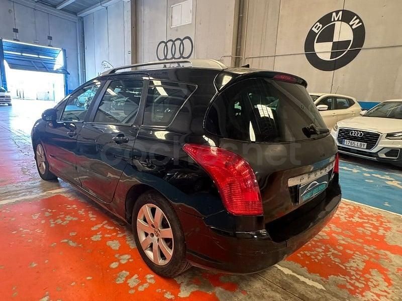 Usado Peugeot 308 Premium 110 CV (80 kW) 2008 Negro Berlina