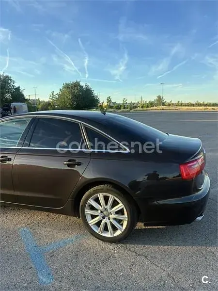 Usado Audi A6 190 CV (139 kW) 2014 Negro Berlina