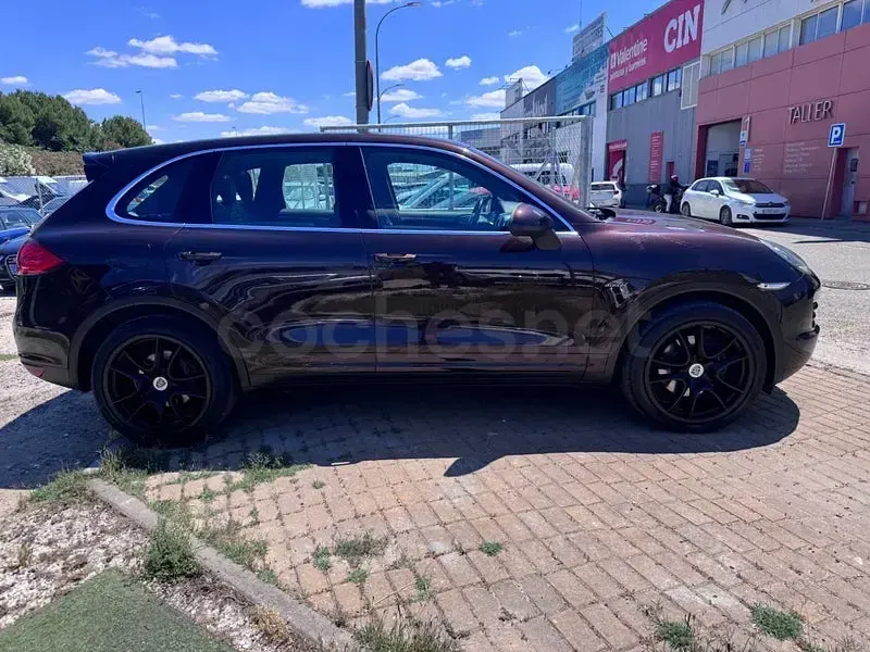 Usado Porsche Cayenne Platinum Edition 245 CV (180 kW) 2014 Granate SUV