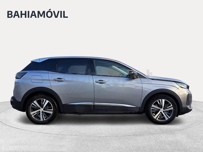 Usado Peugeot 3008 Allure 225 CV (165 kW) 2022 Gris / plata SUV