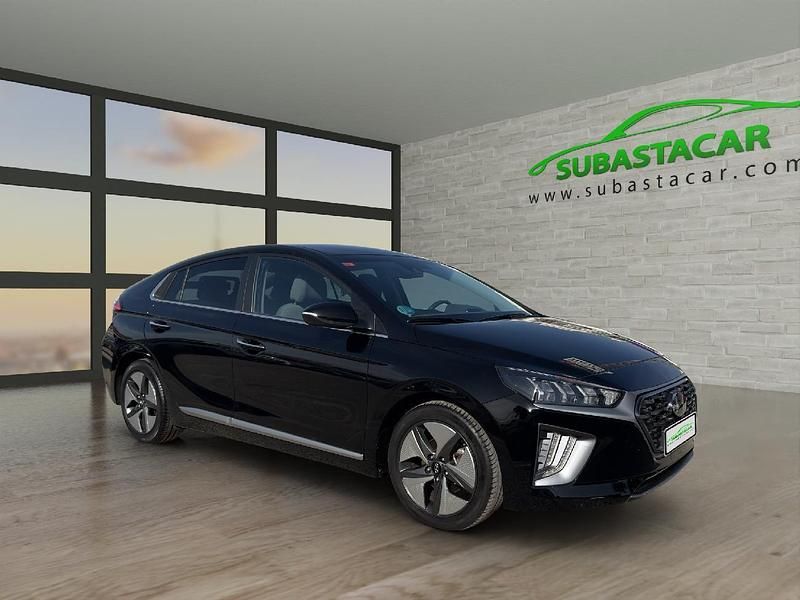 Usado Hyundai Ioniq 141 CV (103 kW) 2021 Negro Utilitario