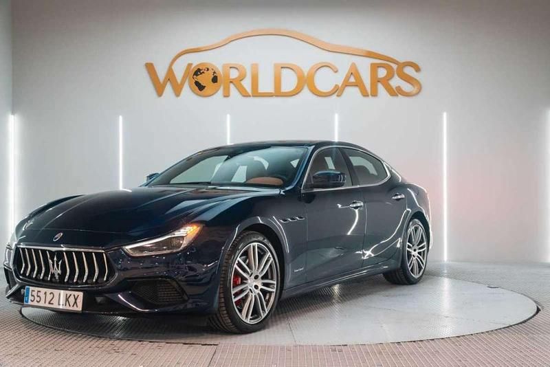 Azul Usado 2020 Maserati GranSport Coupe | 44.995 € - Imagen 1/4